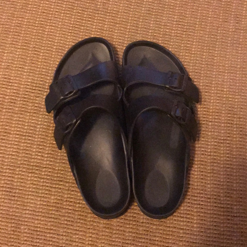 black birkenstock arizona sandals